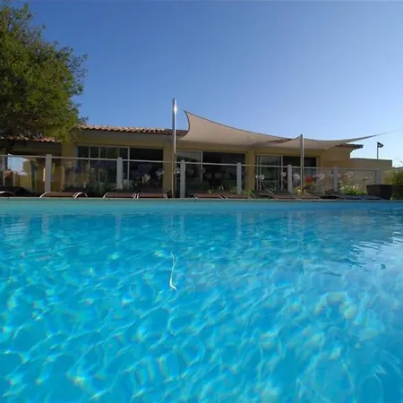 Location Pour 2 Personnes Amarylis à Avec Jardin Piscine Barbecue Villa *