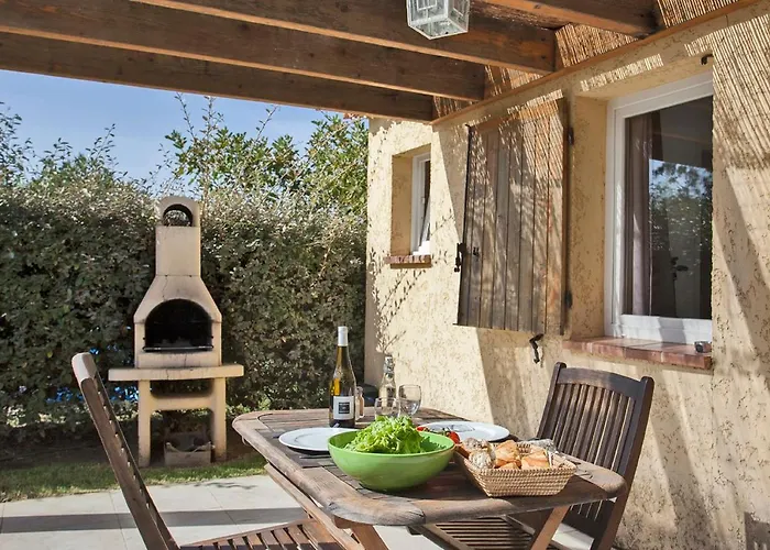 Amarylis A Location 2 Pers Avec Clim Jardin Piscine Et Barbecue Villa *